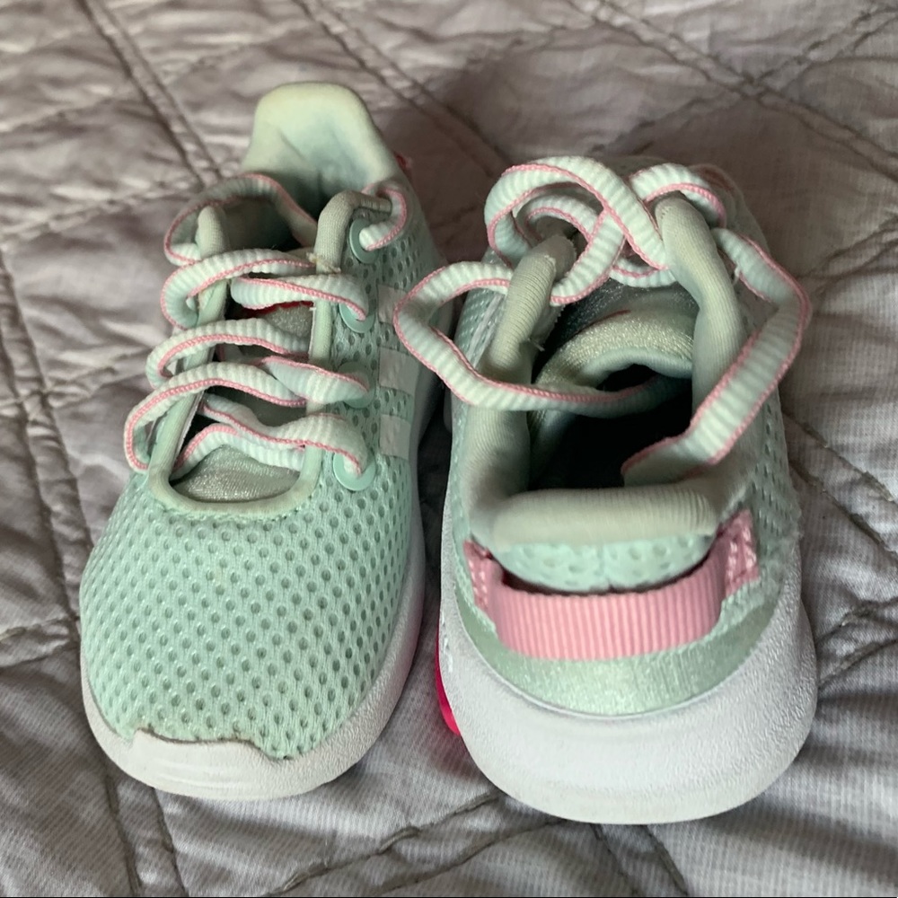 Kids shoes